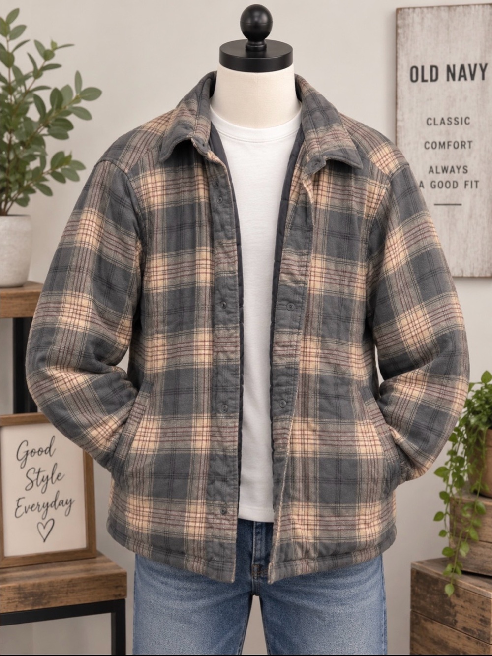 Old Navy Men’s Gray and Cream Plaid Quilted Puffer Jacket